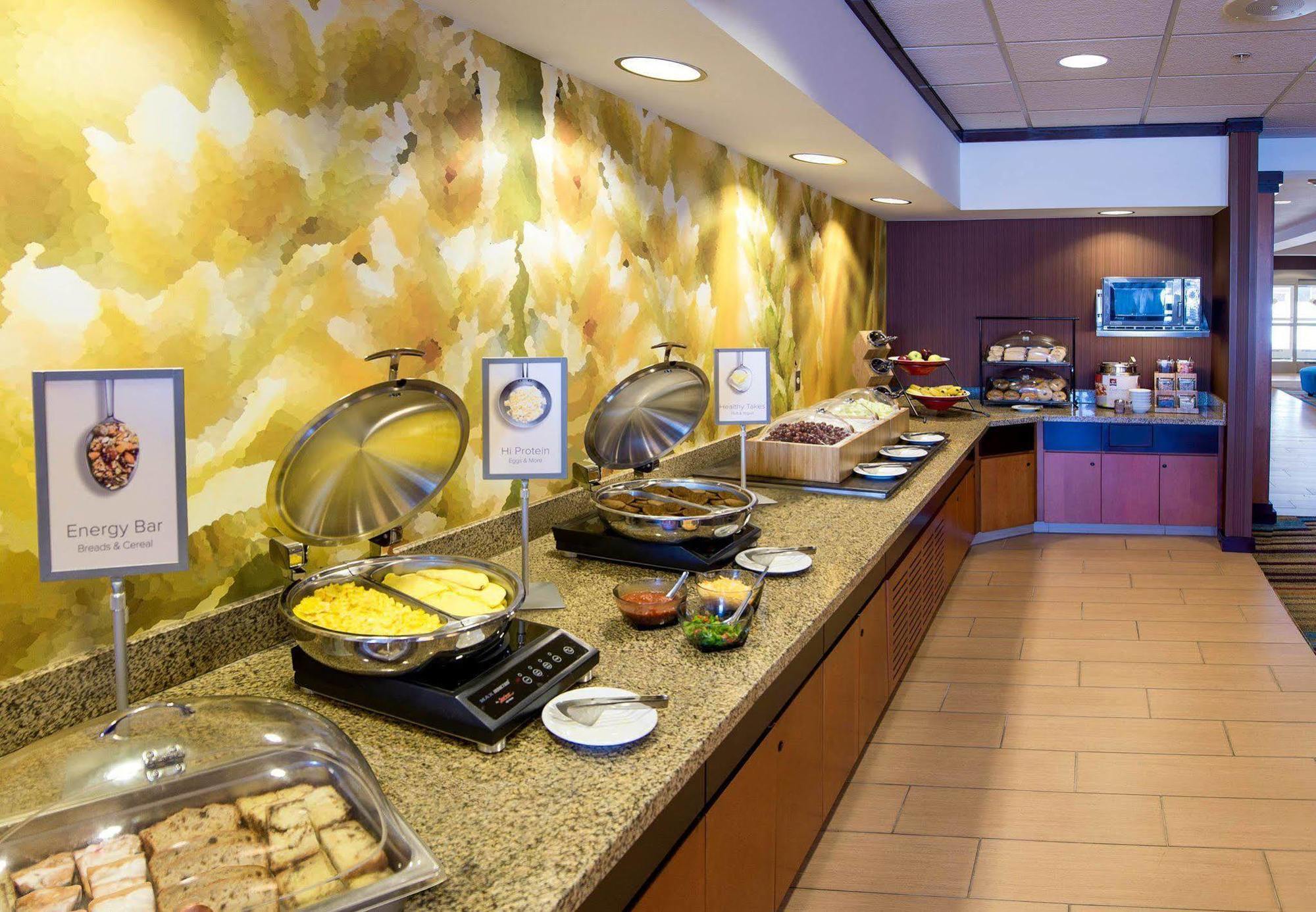 Fairfield Inn & Suites By Marriott Wausau Weston Экстерьер фото
